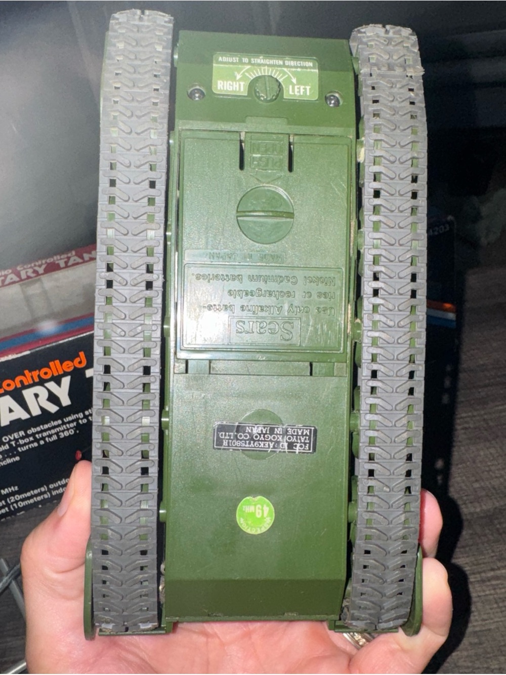 SEARS RADIO CONTROLLED MILITARY TANK VINTAGE In Box Untested - Picture 8 of 16